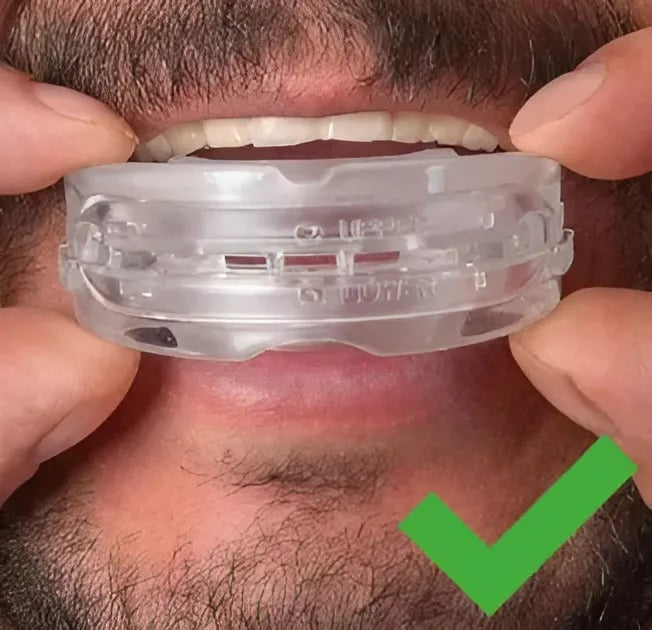 FreshFlow™ USA Adjustable Anti-Snoring Mouthpiece | Flash Sale